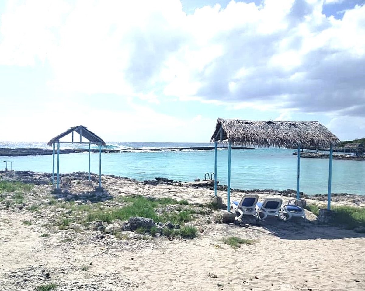 ATTRAZIONE CALETA BUENA